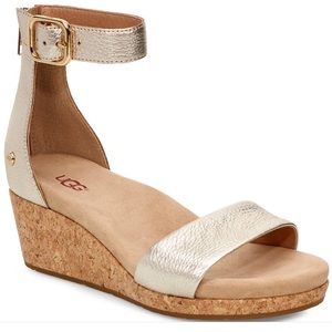 NIB Ugg Gold Metallic Leather Zoe II Ankle Strap Cork Wedge Sandal